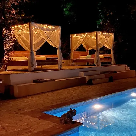 Casa Baliza, Adults Only Couette-café